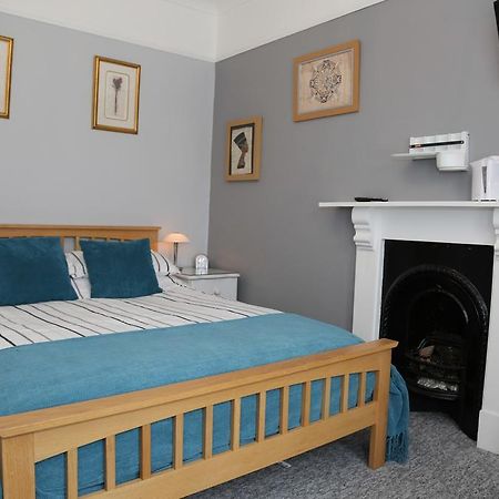 Acorns Guest House Combe Martin Esterno foto