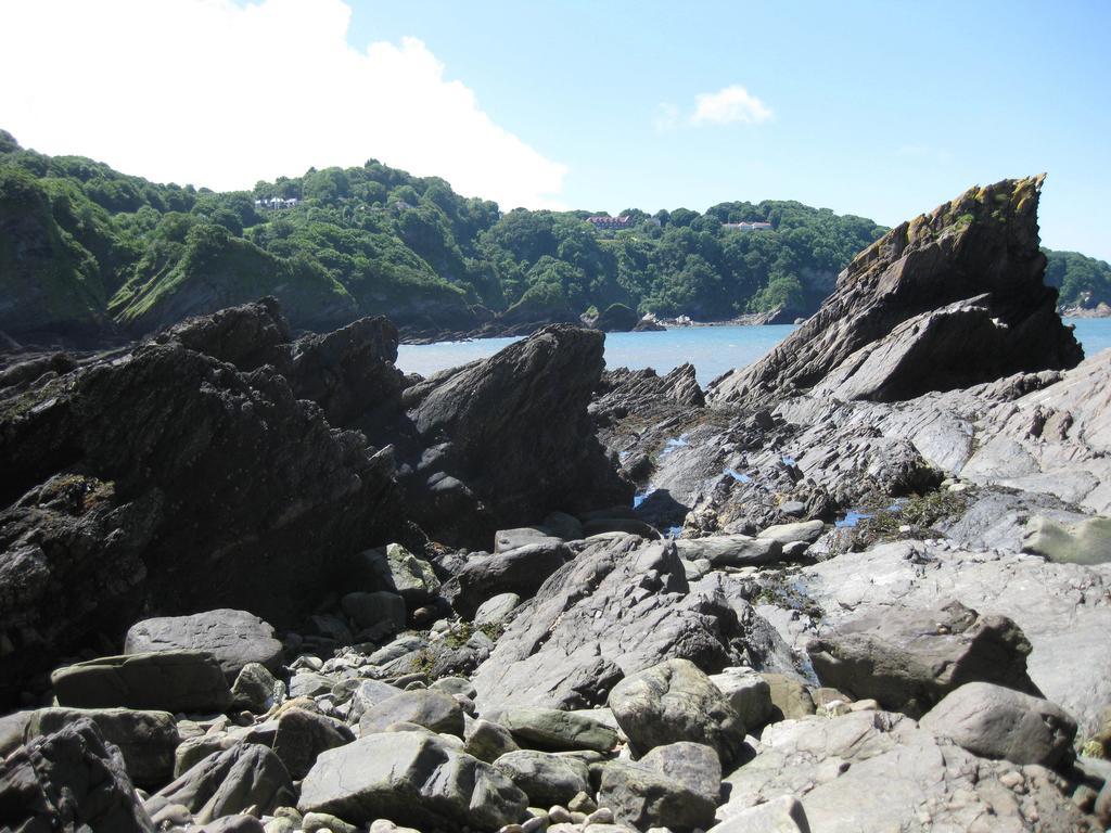 Acorns Guest House Combe Martin Esterno foto
