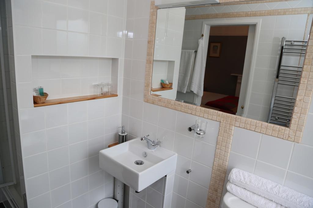 Acorns Guest House Combe Martin Esterno foto